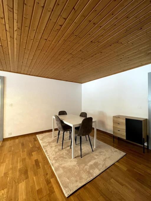 Appartement Avec Love Room Payerne Exterior photo